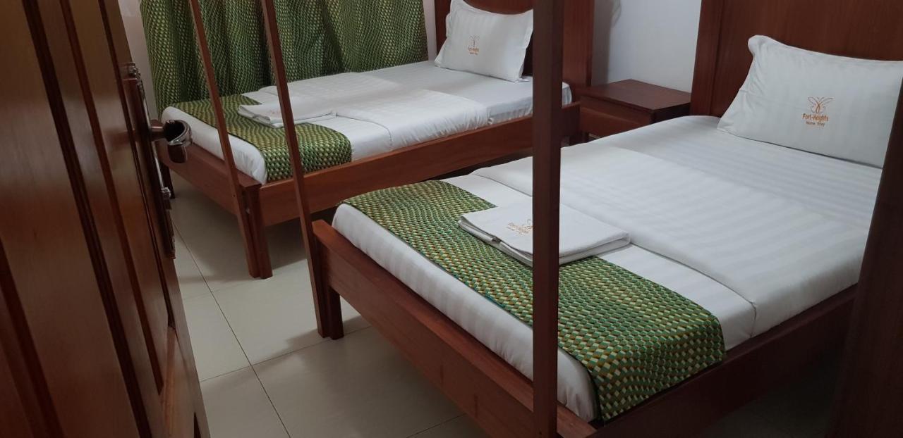 Fort Portal Fort Heights Homestay מראה חיצוני תמונה